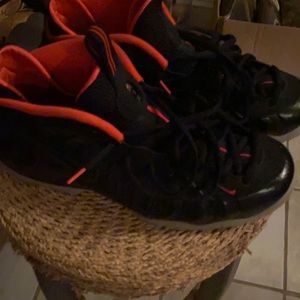 Nike Foamposite Pro (Glowing bottom)